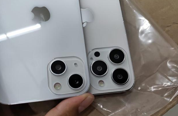 弋阳苹果手机维修分享iPhone 13‌机模长什么样 
