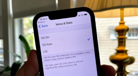 弋阳苹果手机维修分享iPhone 12如何打开或关闭5G网络 